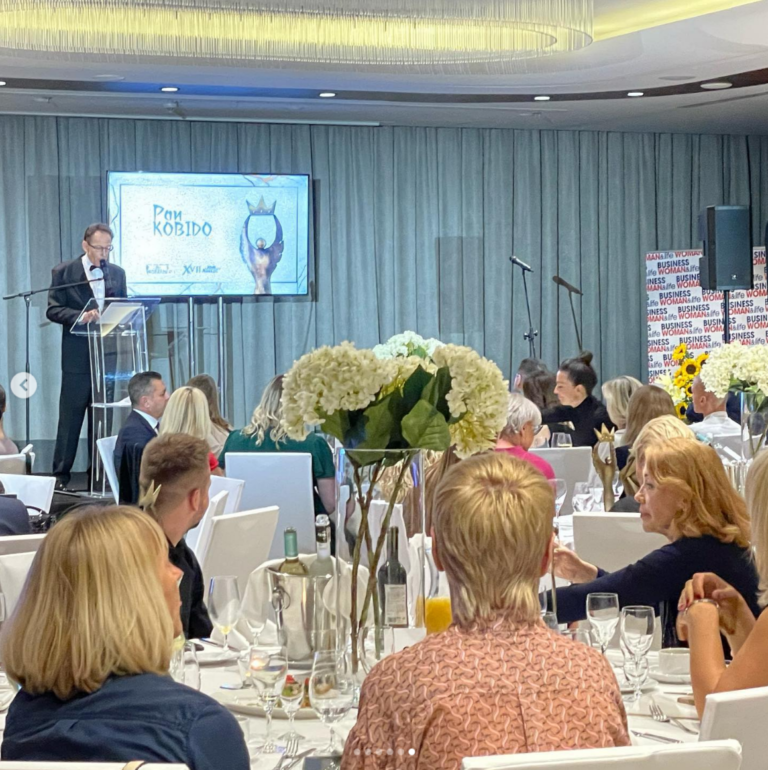 Nadanie nagrody marce Pan Kobido